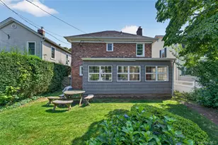 11 1st Pl, Garden City, NY 11530 - Photo 12