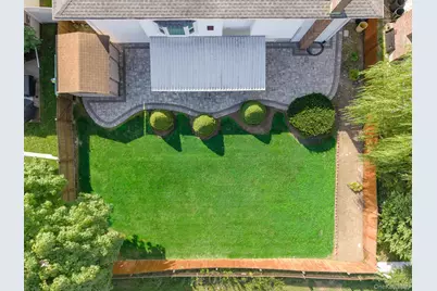 221 Roosevelt Avenue, Massapequa Park, NY 11762 - Photo 44