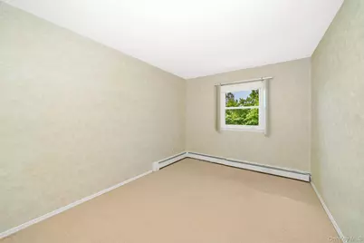 221 Roosevelt Avenue, Massapequa Park, NY 11762 - Photo 22