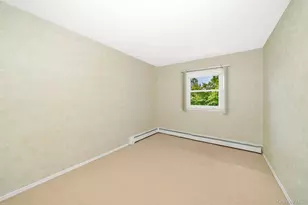 221 Roosevelt Ave, Massapequa Park, NY 11762 - Photo 22