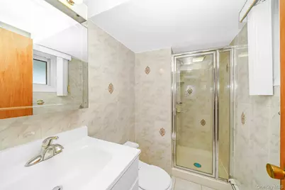 221 Roosevelt Avenue, Massapequa Park, NY 11762 - Photo 36