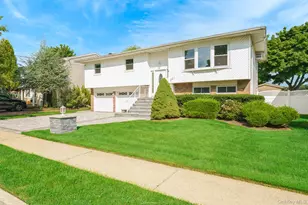 221 Roosevelt Ave, Massapequa Park, NY 11762 - Photo 2