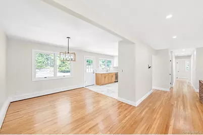 42 Noahs Path, Rocky Point, NY 11778 - Photo 10
