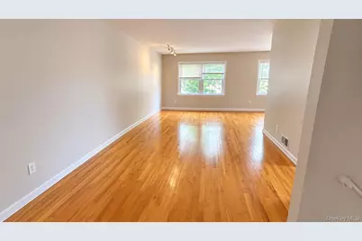 1533 208th Street, Bayside, NY 11360 - Photo 6