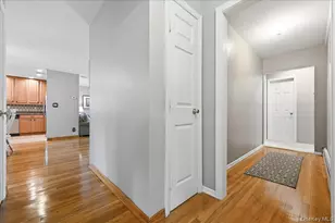 1471 Beech Ln, East Meadow, NY 11554 - Photo 16