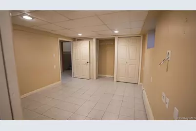 265 Weidner Avenue, Oceanside, NY 11572 - Photo 24