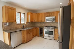 265 Weidner Ave, Oceanside, NY 11572 - Photo 8