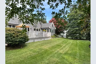 51 Bayway Avenue, Bay Shore, NY 11706 - Photo 28