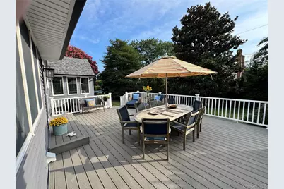 51 Bayway Avenue, Bay Shore, NY 11706 - Photo 26