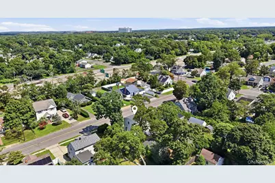 50 Bittermint Street, Islip, NY 11751 - Photo 6