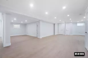 190 Kensington St, Brooklyn, NY 11235 - Photo 24