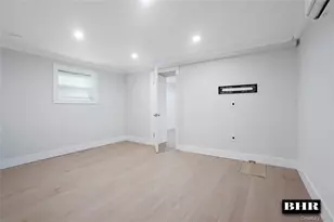 190 Kensington St, Brooklyn, NY 11235 - Photo 20