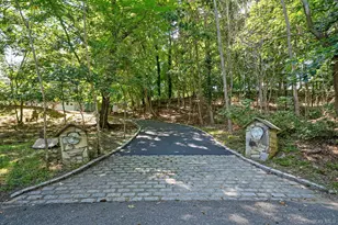 [Address not provided], Smithtown, NY 11787 - Photo 48