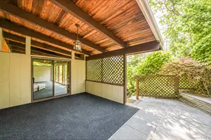 [Address not provided], Smithtown, NY 11787 - Photo 8