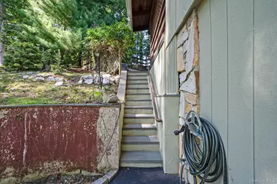 [Address not provided], Smithtown, NY 11787 - Photo 6