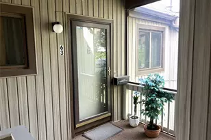 63 Sycamore Dr, Middletown, NY 10940 - Photo 4