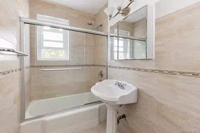 66-92 Selfridge #3J, Forest Hills, NY 11375 - Photo 4