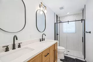 5 Curtis Ct, Mastic, NY 11950 - Photo 14