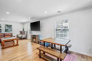 5 Curtis Ct, Mastic, NY 11950 - Photo 10
