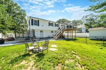 5 Curtis Court, Mastic, NY 11950 - Photo 24