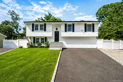 5 Curtis Court, Mastic, NY 11950 - Photo 1