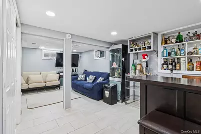 204 Broadway, Massapequa Park, NY 11762 - Photo 26