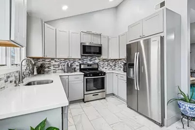 204 Broadway, Massapequa Park, NY 11762 - Photo 6
