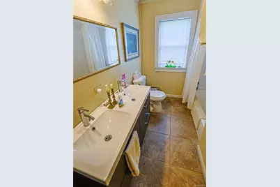 1085 Violet Avenue, Hyde Park, NY 12538 - Photo 14