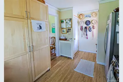 1085 Violet Avenue, Hyde Park, NY 12538 - Photo 6
