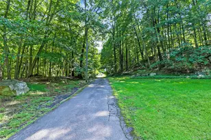 180 Somerstown Rd, Millwood, NY 10546 - Photo 32