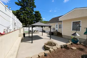 170 Woodycrest Dr, Farmingville, NY 11738 - Photo 26
