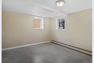 169 Santa Barbara, Lindenhurst, NY 11757 - Photo 4