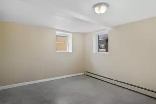 169 Santa Barbara, Lindenhurst, NY 11757 - Photo 4