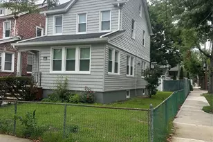 243-61 Mayda Rd, Rosedale, NY 11422 - Photo 2