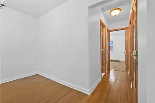 62-12 69th Pl, Middle Village, NY 11379 - Photo 14