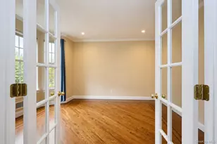 131 Winding Brook Ct, New Windsor, NY 12553 - Photo 12