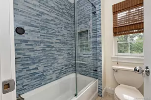 131 Winding Brook Ct, New Windsor, NY 12553 - Photo 38