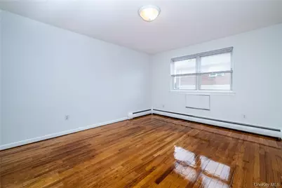 2545 Hollers Avenue, Bronx, NY 10475 - Photo 12