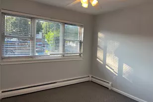 2545 Hollers Ave, Bronx, NY 10475 - Photo 22