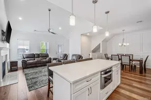 14 Park Dr S, East Islip, NY 11730 - Photo 18