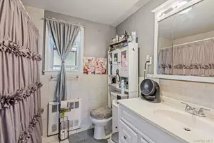 55 Inwood Ave, Selden, NY 11784 - Photo 16