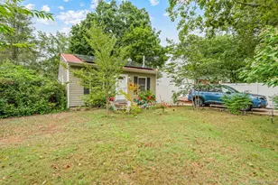55 Inwood Ave, Selden, NY 11784 - Photo 2