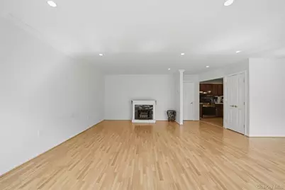 149 Fenimore Road #B2, Mamaroneck, NY 10543 - Photo 2