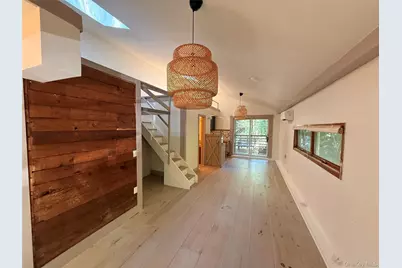 [Address not provided], Port Jefferson, NY 11777 - Photo 10