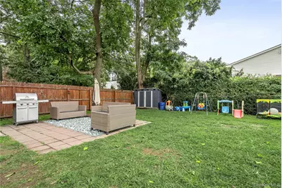 42 S Washington Avenue, Centereach, NY 11720 - Photo 4