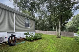 1800 Osborn Ave Unit 1E Osborn, Riverhead, NY 11901 - Photo 2