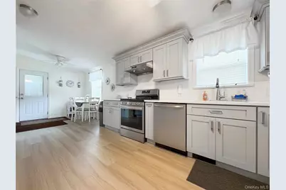 1800 Osborn Ave. Unit 1E Osborn, Riverhead, NY 11901 - Photo 4