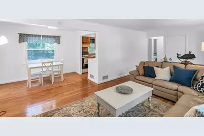 69 Squiretown Road, Hampton Bays, NY 11946 - Photo 8