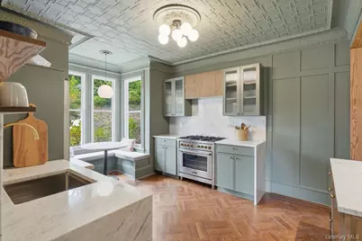 31 Stuyvesant Street, Kingston, NY 12401 - Photo 4