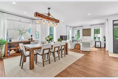 24 Pond Crossing #11, Southampton, NY 11968 - Photo 6